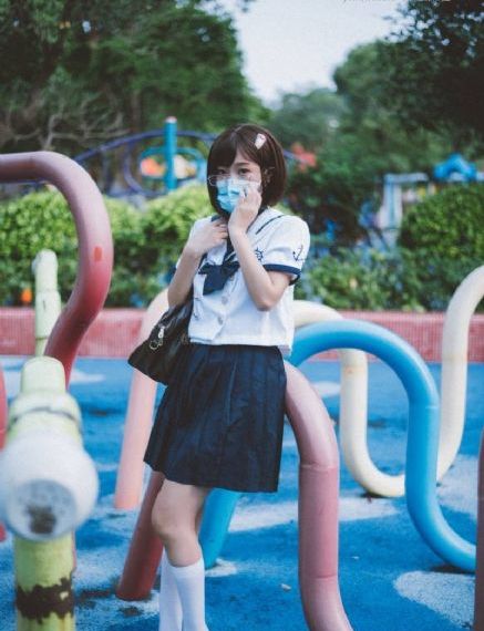 国产日韩色情av制服在线电影_超清电影免费在线