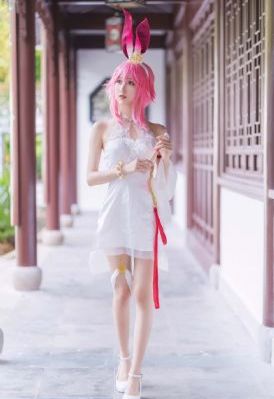 无弹窗播放伊人国产直播在线_BD韩语超清在线观看