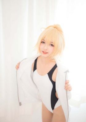 十八禁被c美女丝袜拍污爽_BD英语高清在线